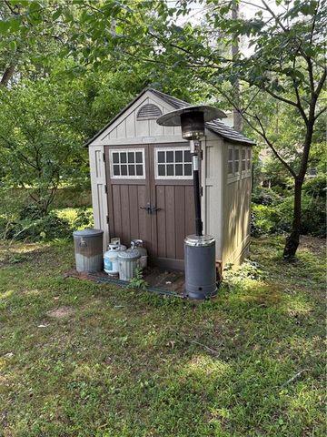 1232 Kingsley Circle NE, Atlanta, GA 30324