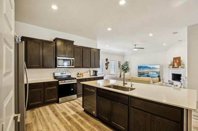 723 Westwood Drive, League City, TX 77573