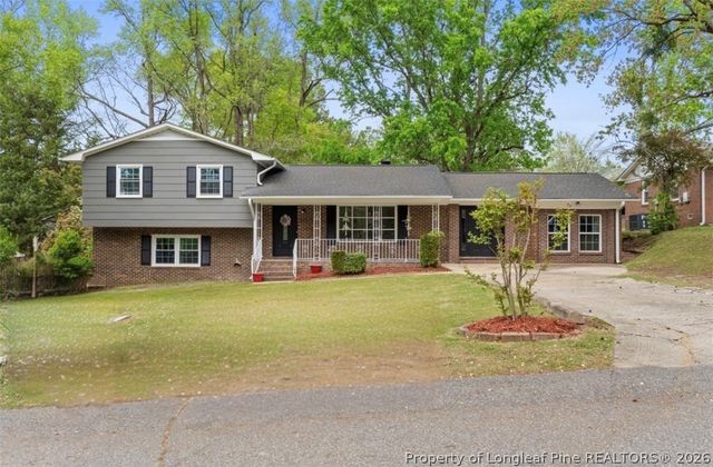 5976 Monterey Court, Fayetteville, NC 28314