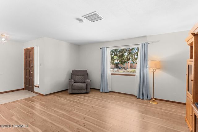 1837 Fairway Circle, Las Cruces, NM 88011