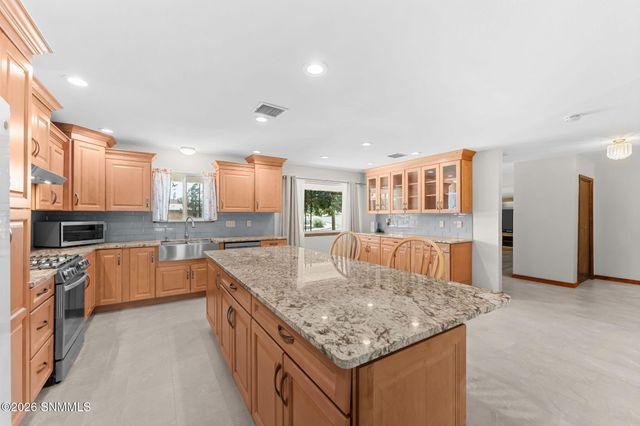 1837 Fairway Circle, Las Cruces, NM 88011