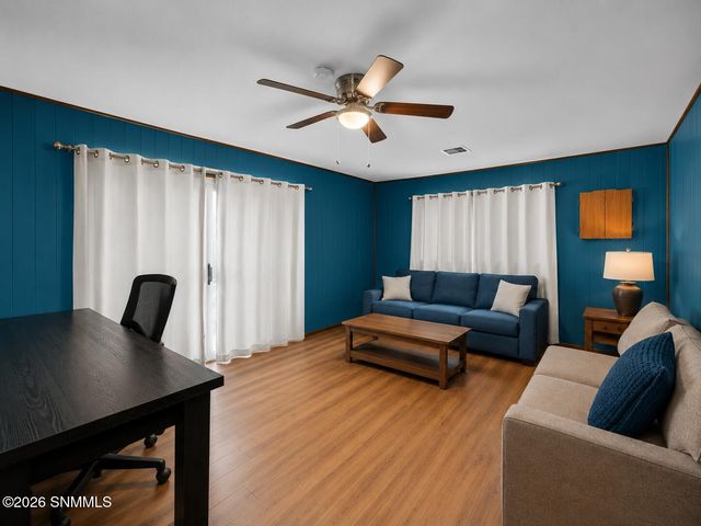 1837 Fairway Circle, Las Cruces, NM 88011