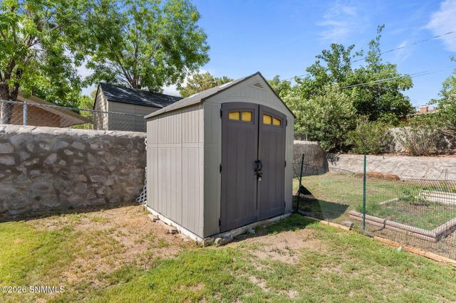 1837 Fairway Circle, Las Cruces, NM 88011