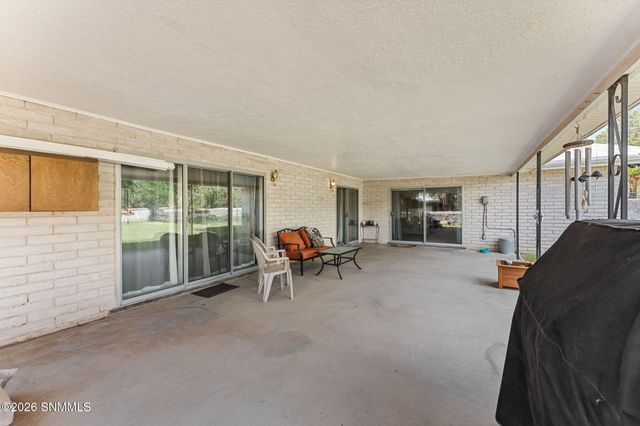 1837 Fairway Circle, Las Cruces, NM 88011