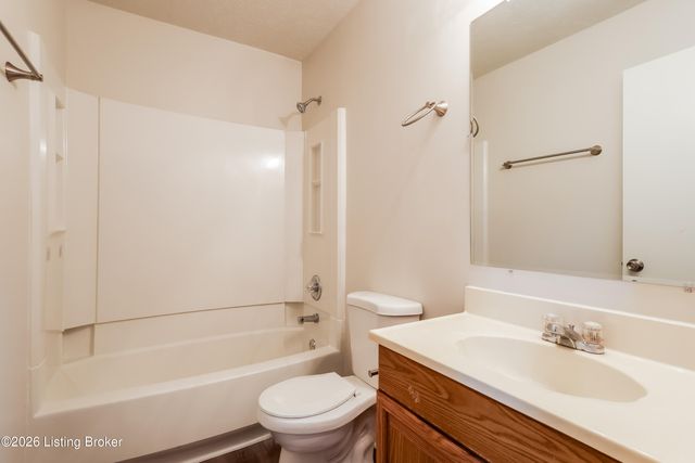 6125 Park Rd, Crestwood, KY 40014