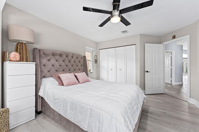 10112 Aqua Vista Way, Boca Raton, FL 33428