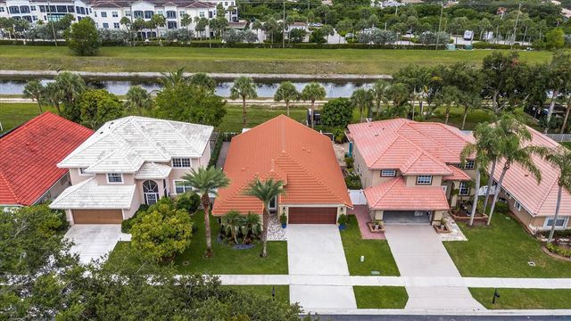 10112 Aqua Vista Way, Boca Raton, FL 33428