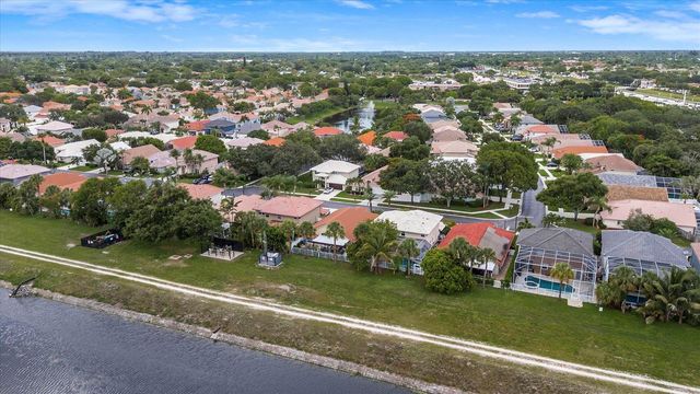 10112 Aqua Vista Way, Boca Raton, FL 33428