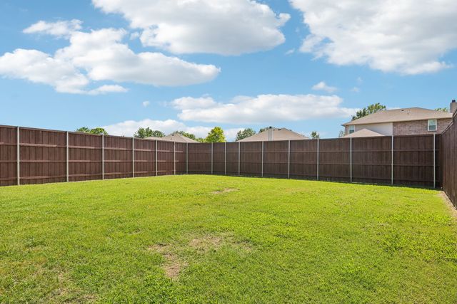 2905 Meadow Bluff Drive, Wylie, TX 75098