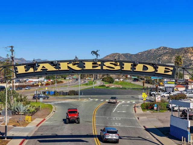 12923 Mapleview Street 8, Lakeside, CA 92040