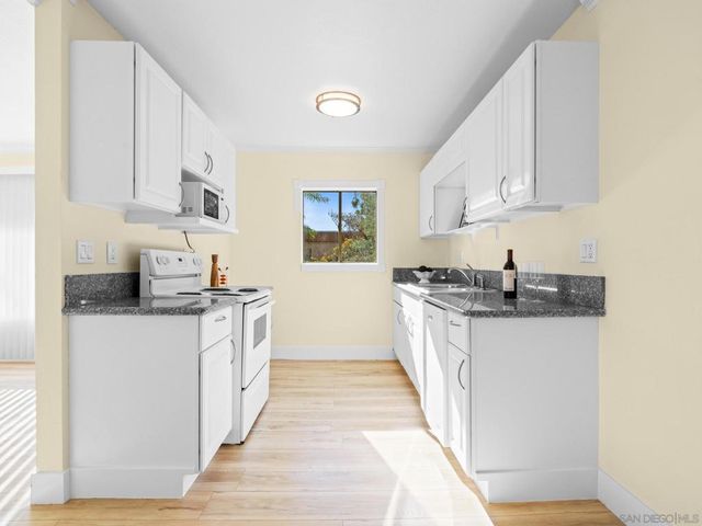 12923 Mapleview Street 8, Lakeside, CA 92040