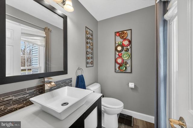 13437 MELVILLE LN, Chantilly, VA 20151