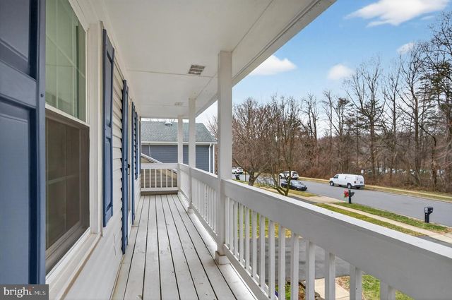 13437 MELVILLE LN, Chantilly, VA 20151