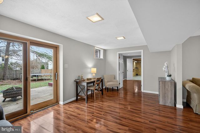 13437 MELVILLE LN, Chantilly, VA 20151