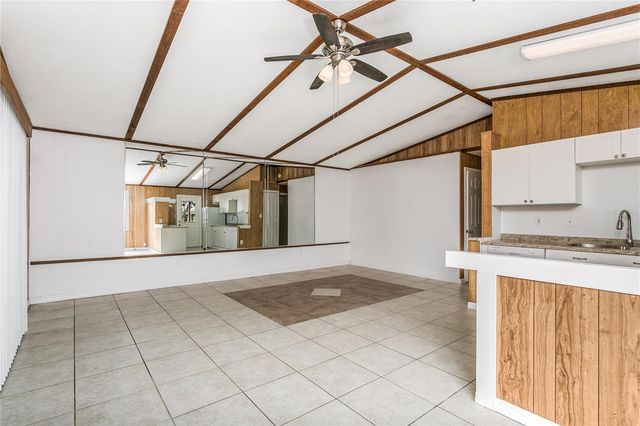 1335 S MARTIN LUTHER KING JR AVENUE, Clearwater, FL 33756