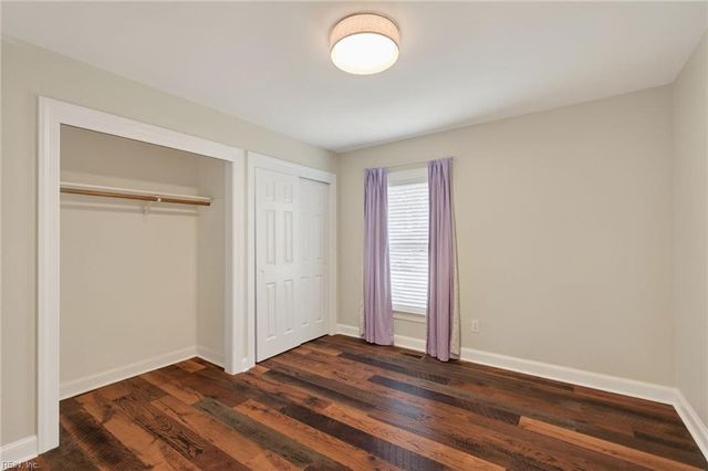 1432 Pine Grove LN, Chesapeake, VA 23321