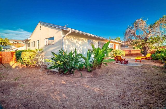 2244 Penrose, San Diego, CA 92110