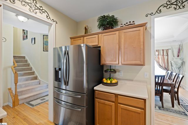 10 Ridgeleigh Way, Simpsonville, SC 29681