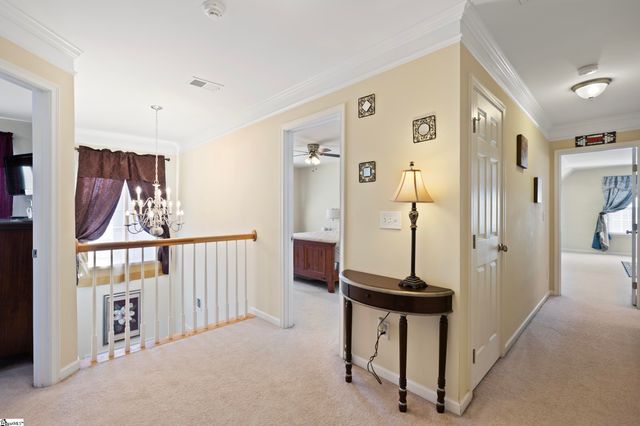 10 Ridgeleigh Way, Simpsonville, SC 29681