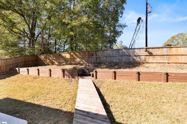 10 Ridgeleigh Way, Simpsonville, SC 29681