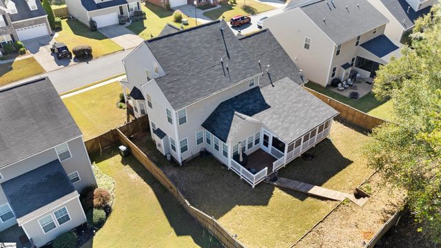 10 Ridgeleigh Way, Simpsonville, SC 29681