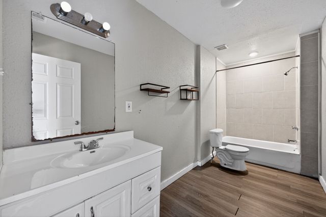 205 S Mable Street, Ferris, TX 75125