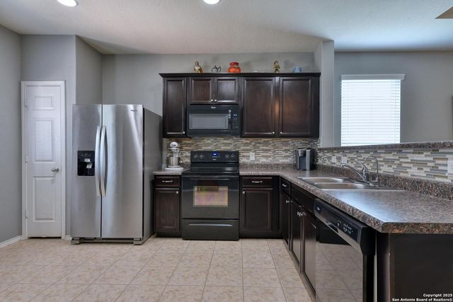 10322 Castello Canyon, San Antonio, TX 78254