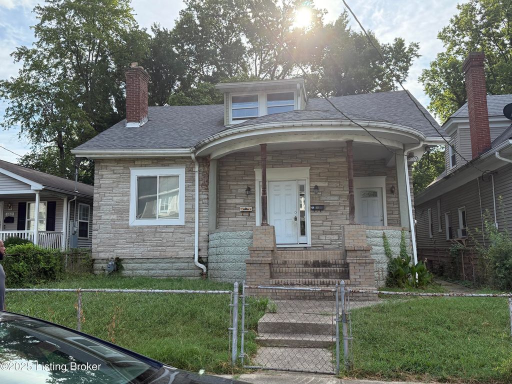 665 S 39th St, Louisville, KY 40211