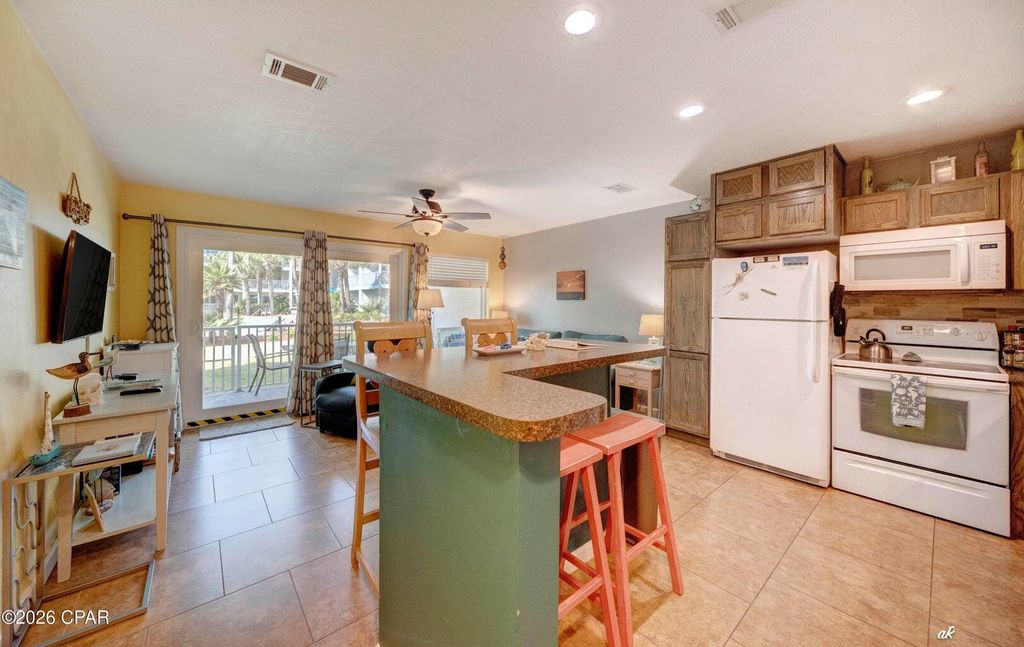 6205 Thomas UNIT F2, Panama City Beach, FL 32408