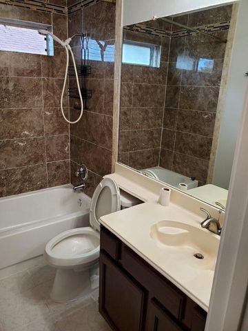 1317 Lakeshore Drive, Irving, TX 75060