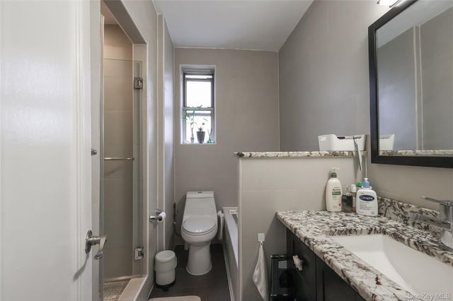 63-61 99th Street E6, Rego Park, NY 11374