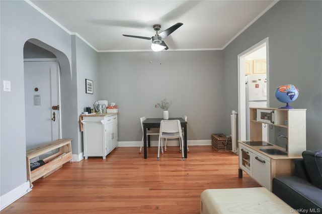 63-61 99th Street E6, Rego Park, NY 11374