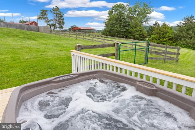 1830 THRIFT RD, Madison, VA 22727