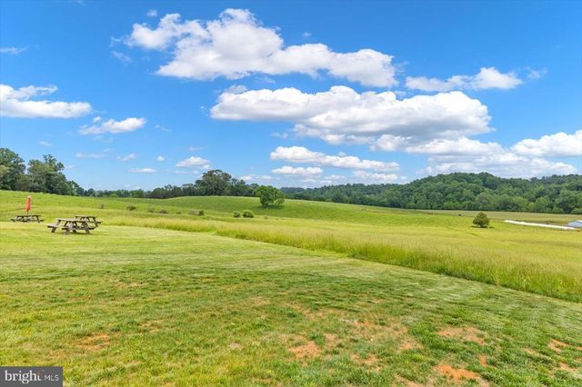 1830 THRIFT RD, Madison, VA 22727