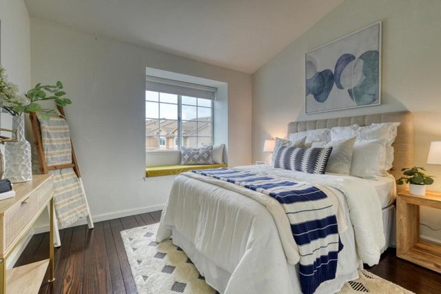 15 Amy Dr, San Mateo, CA 94403