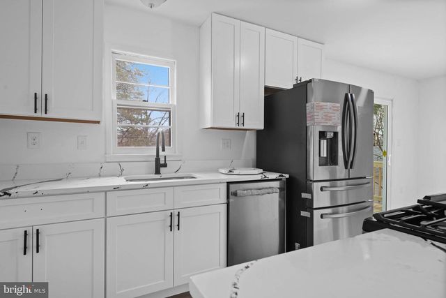 7817 APPOMATTOX AVE, Manassas, VA 20111