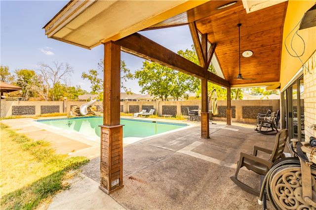 1214 Bittle Lane, Bryan, TX 77801