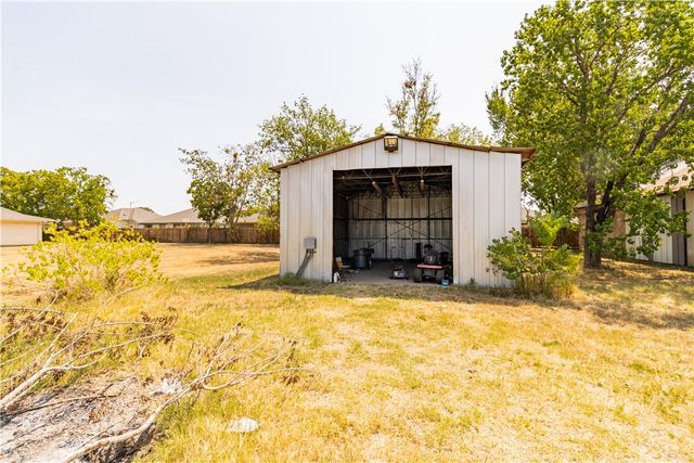 1214 Bittle Lane, Bryan, TX 77801