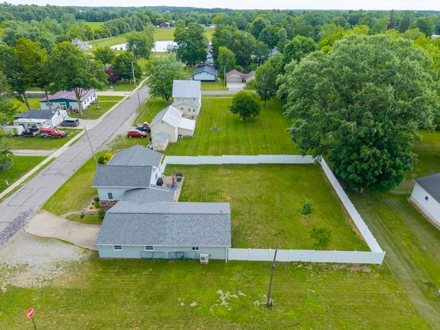 207 W Michael, Fremont, IN 46737