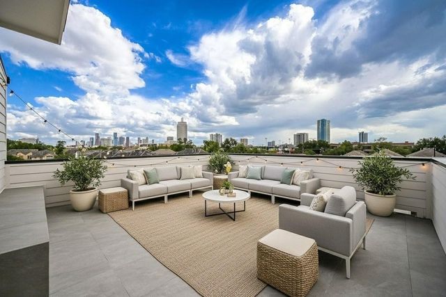 4705 Gibson Street, Houston, TX 77007