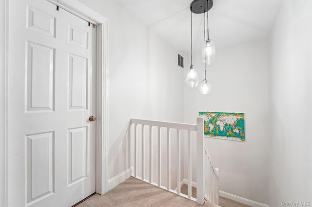 422 Carrollwood Drive, Tarrytown, NY 10591