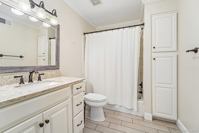 422 Carrollwood Drive, Tarrytown, NY 10591