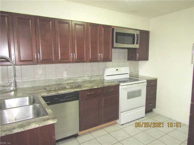 3033 Belle Haven DR, Virginia Beach, VA 23452