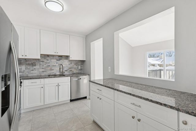 43 Cherry Street, Central Islip, NY 11722