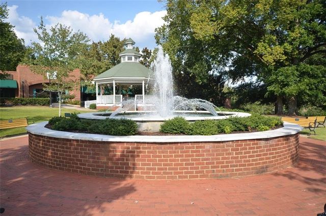 134 Spaulding Lane, Woodstock, GA 30188