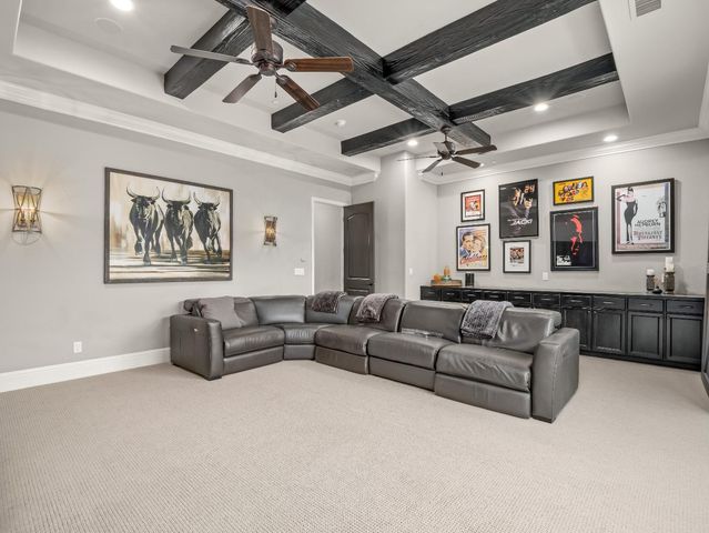 2567 E Sarazen Avenue, Fresno, CA 93730