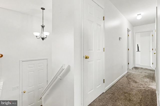 212 BRUNSWICK LN, Palmyra, PA 17078