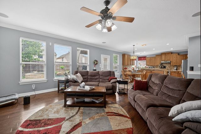 5804 Silver Leaf Drive, Mckinney, TX 75070