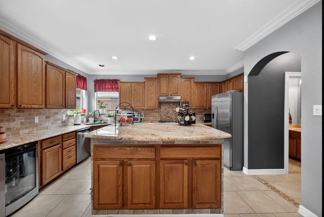 5804 Silver Leaf Drive, Mckinney, TX 75070