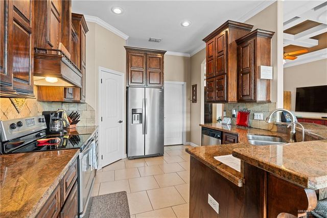 1712 Damasco Avenue, Edinburg, TX 78541